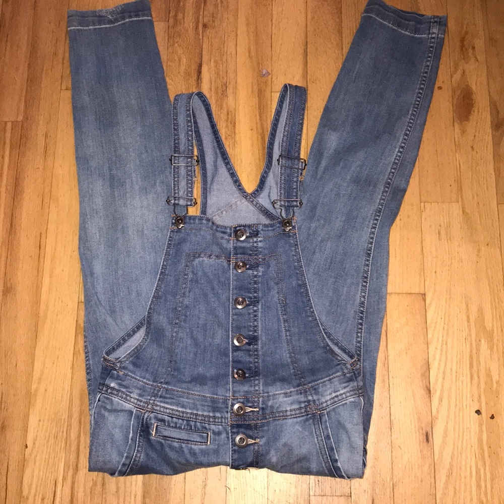 Free People 24 ripped overalls bin5